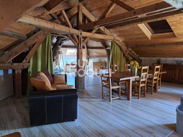 Grand loft en plein centre bourg de Lit & Mixe