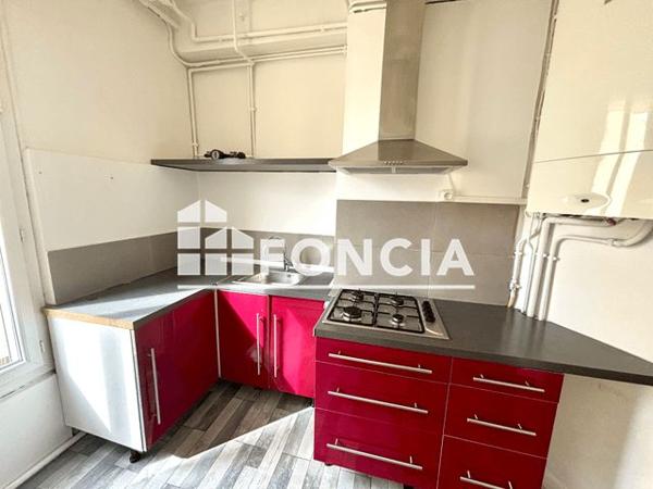 Location Appartement 4 pièces 86.3 m² - 134 BLD DU DOCTEUR CUNEO Toulon 83000