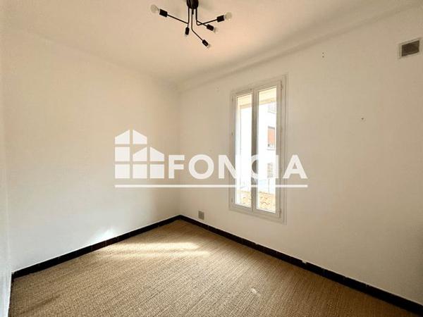 Location Appartement 4 pièces 86.3 m² - 134 BLD DU DOCTEUR CUNEO Toulon 83000