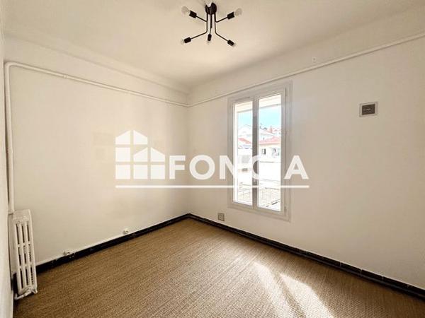 Location Appartement 4 pièces 86.3 m² - 134 BLD DU DOCTEUR CUNEO Toulon 83000