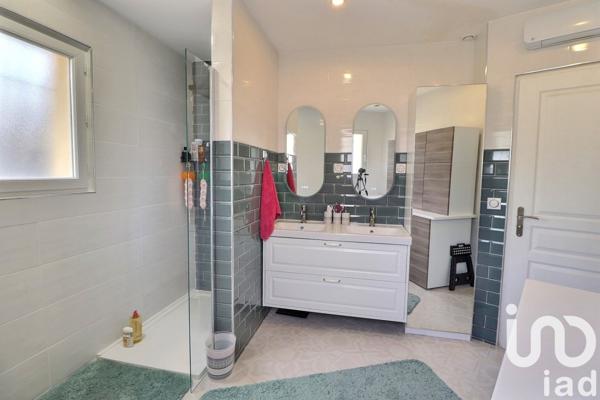 Maison à vendre 5 pièces 140 m² Marseille 13