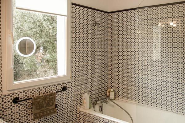 Marseille (13007) Vallon de l'Oriol Roucas - Type 5 avec rooftop