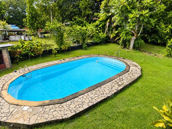 Matoury – Propriété de charme avec piscine sur près de 1,7 hectare