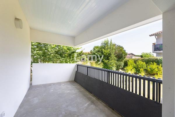 Appartement 3 pièces avec parking