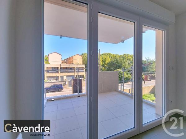 Appartement F3 à vendre  4 pièces - 87,30 m2 AVIGNON - 84
