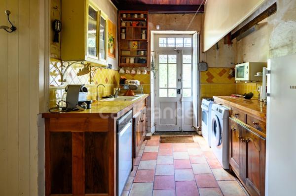 Propriété de caractère au coeur d'un écrin de verdure bucolique (8 pièces, 5 chambres, 227 m2)