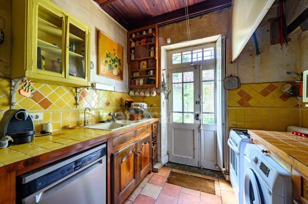 Propriété de caractère au coeur d'un écrin de verdure bucolique (8 pièces, 5 chambres, 227 m2)