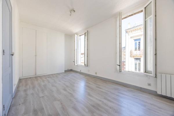 APPARTEMENT 2 PIECES 35M² LUMINEUX AU 2EME ETAGE
