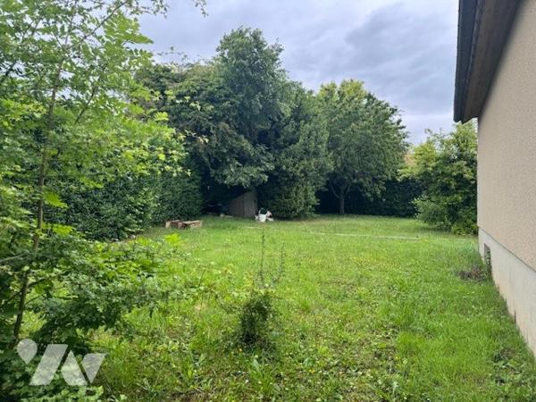 L'Etude de Maître Céline YVER-FOURQUEMIN, Notaire à ARGENTAN (Orne), vous propose :