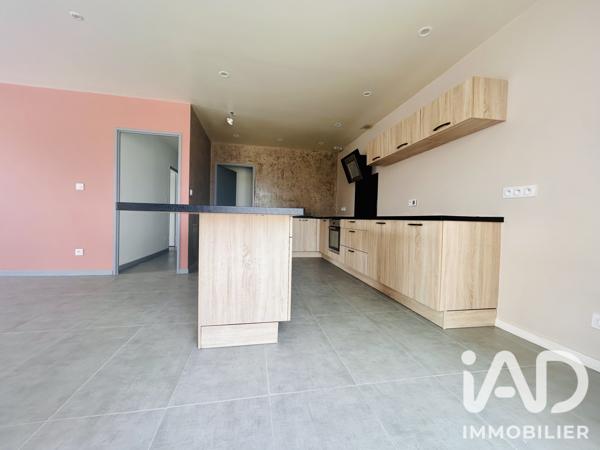 Location maison 4 pièces 125 m² Chaingy
