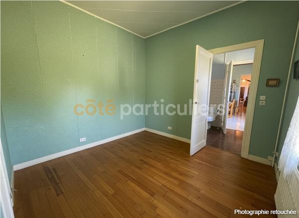 Vente
                Maison93 m² - 3 Pièces -
                    CENON (33150)