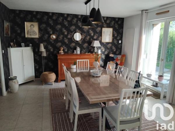 Maison traditionnelle 5 pièces de 130 m² à La Gorgue (59253)