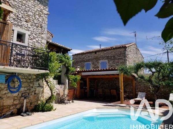 Maison à vendre 6 pièces 161 m² Saint-Geniès-de-Malgoirès