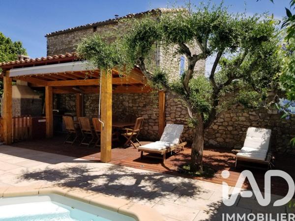 Maison à vendre 6 pièces 161 m² Saint-Geniès-de-Malgoirès