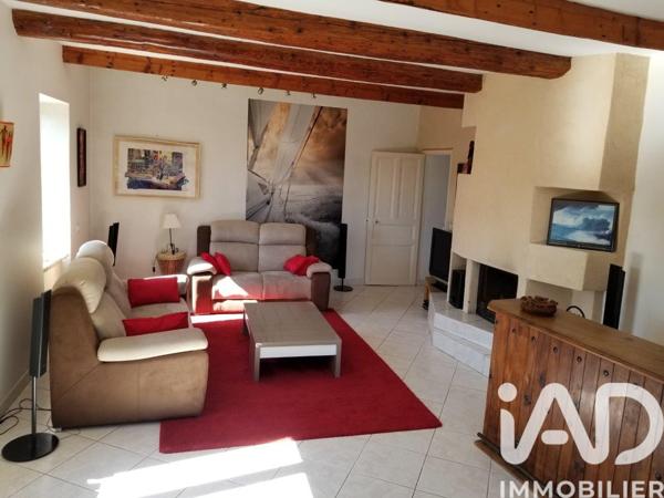 Maison à vendre 6 pièces 161 m² Saint-Geniès-de-Malgoirès