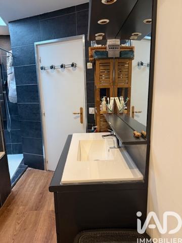 Maison à vendre 6 pièces 161 m² Saint-Geniès-de-Malgoirès