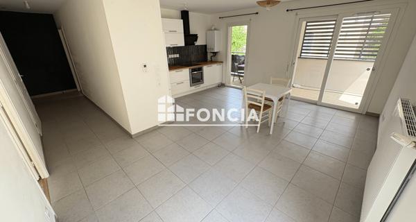 Location Appartement 3 pièces 61.5 m² - Tournon-sur-rhône 07300
