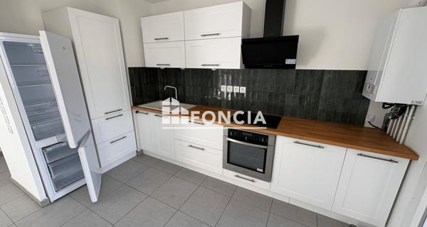 Location Appartement 3 pièces 61.5 m² - Tournon-sur-rhône 07300