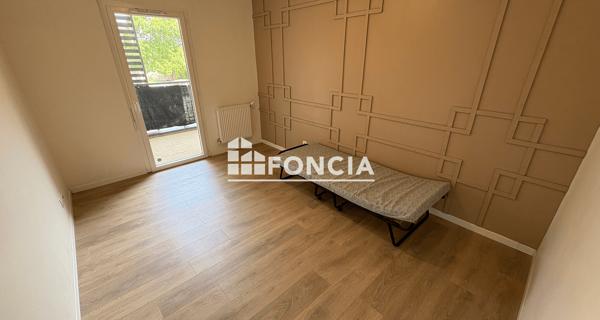 Location Appartement 3 pièces 61.5 m² - Tournon-sur-rhône 07300