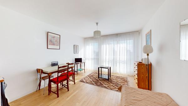 Studio à Asnières Sur Seine de 32.20m2 - 904.55€ CC
