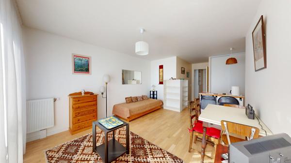 Studio à Asnières Sur Seine de 32.20m2 - 904.55€ CC