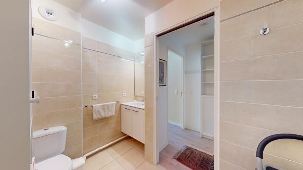 Studio à Asnières Sur Seine de 32.20m2 - 904.55€ CC