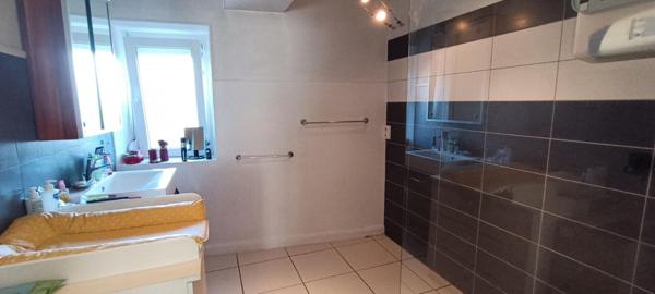 Maison 6 pièces,  terrain 1200 m2