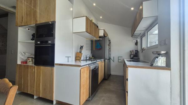 Maison 5 pièce(s) 4 chambre(s) 145 m²