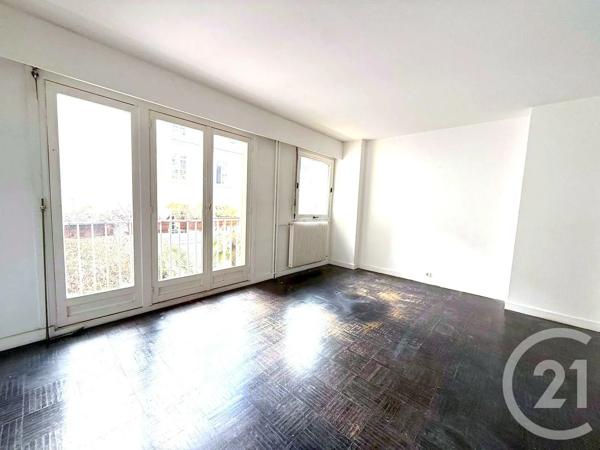 Appartement F2 à vendre  2 pièces - 71,14 m 2   PARIS  - 75116