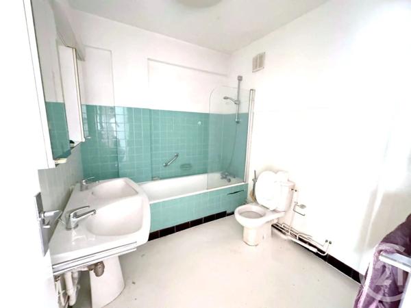 Appartement F2 à vendre  2 pièces - 71,14 m 2   PARIS  - 75116