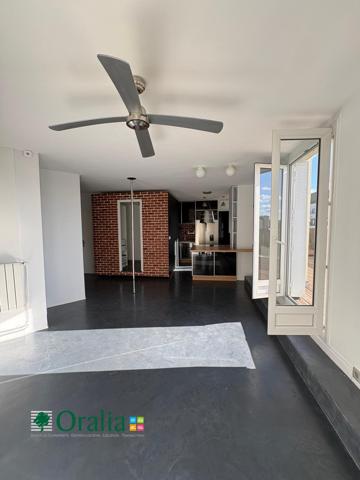 Appartement · Location Paris (75011) 2 pièces · 59m²