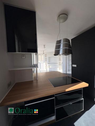 Appartement · Location Paris (75011) 2 pièces · 59m²