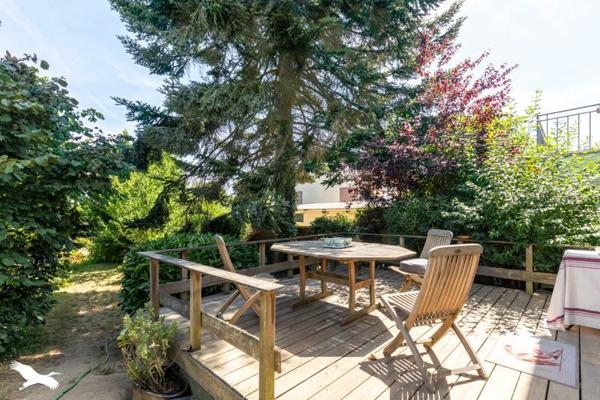 Maison 499 000 € Magny-les-Hameaux 8 p 211 m² DPE D