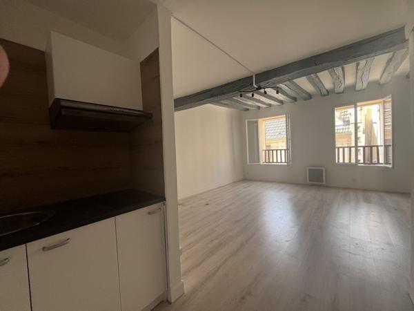 Appartement 99 000 € Meulan-en-Yvelines 1 pièce 28,5 m² DPE D