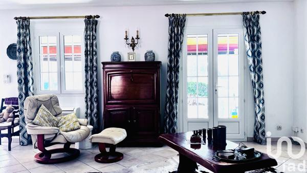 Maison traditionnelle 5 pièces de 109 m² à Puget-sur-Argens (83480)