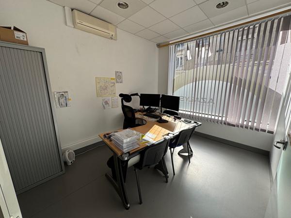 Local commercial Blois 92 m2