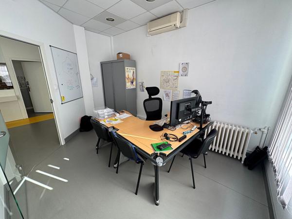 Local commercial Blois 92 m2