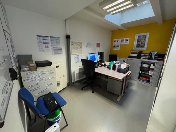 Local commercial Blois 92 m2