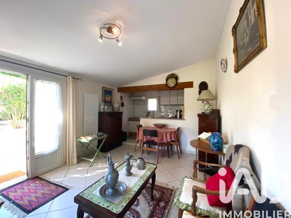 Maison à vendre 8 pièces 212 m² Carpentras