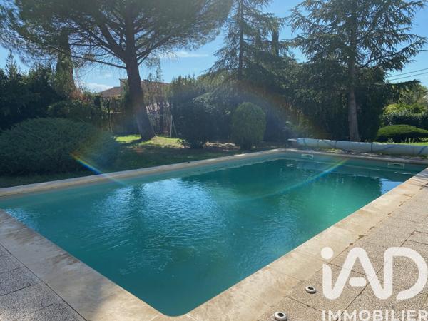 Maison à vendre 8 pièces 212 m² Carpentras