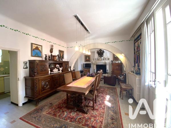 Maison à vendre 8 pièces 212 m² Carpentras