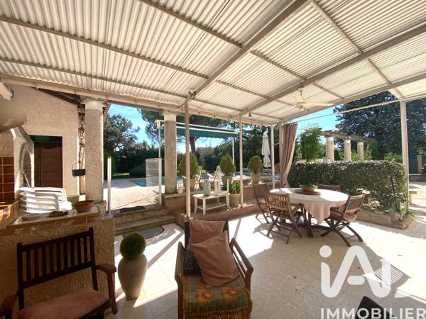 Maison à vendre 8 pièces 212 m² Carpentras