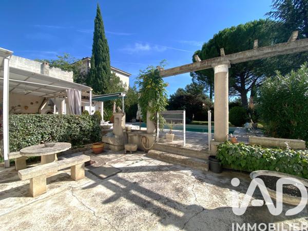 Maison à vendre 8 pièces 212 m² Carpentras