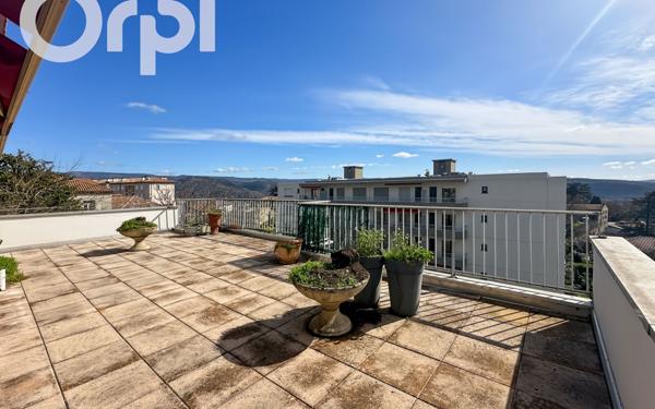 Appartement à vendre    5 pièces • 138 m2 Aubenas