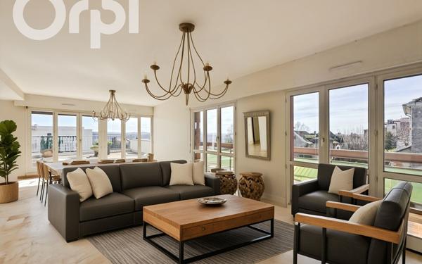 Appartement à vendre    5 pièces • 138 m2 Aubenas