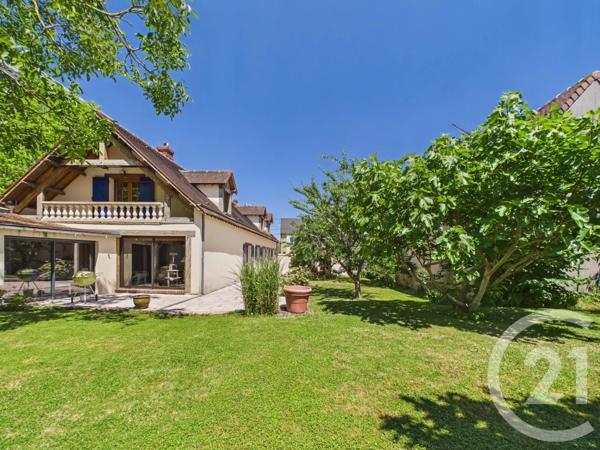 Maison à vendre  7 pièces - 240 m 2   CHARTRES  - 28
