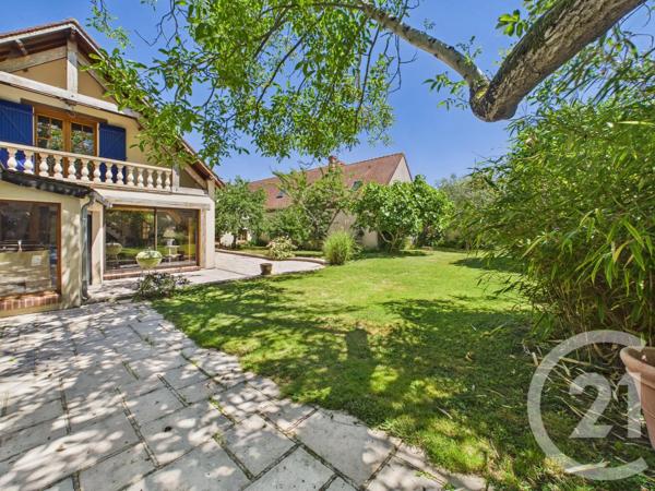 Maison à vendre  7 pièces - 240 m 2   CHARTRES  - 28