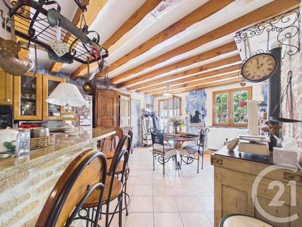 Maison à vendre  7 pièces - 240 m 2   CHARTRES  - 28