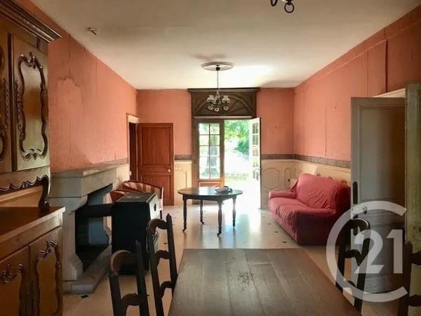 Maison à vendre  11 pièces - 233,23 m 2   BLET  - 18