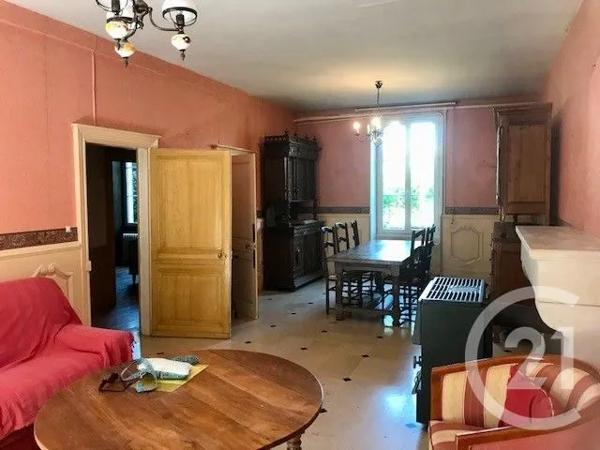 Maison à vendre  11 pièces - 233,23 m 2   BLET  - 18